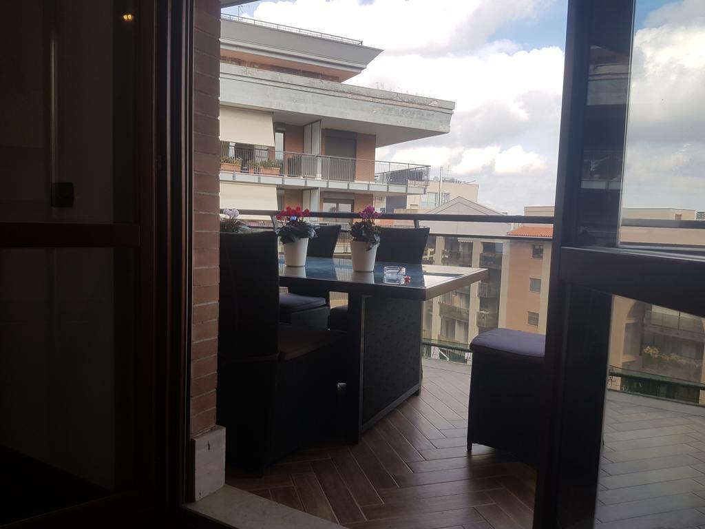 菲乌米奇诺 莱昂纳多罗马假期旅馆酒店 外观 照片