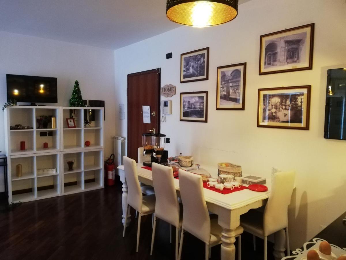 菲乌米奇诺 莱昂纳多罗马假期旅馆酒店 外观 照片