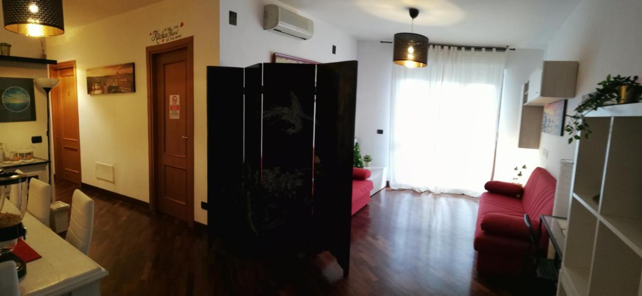 菲乌米奇诺 莱昂纳多罗马假期旅馆酒店 外观 照片